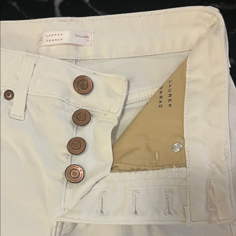 LC Lauren Conrad Cream Skinny Jeans
